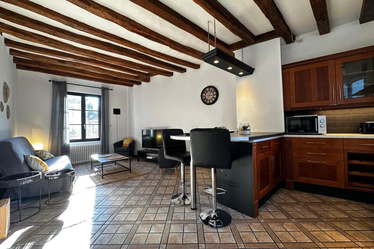 Charming Apartment Close To The Center Of Blere Exterior photo